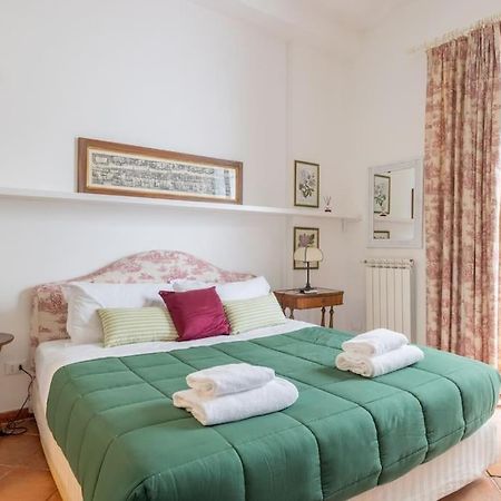 Colosseum Charming Apartment Roma Dış mekan fotoğraf