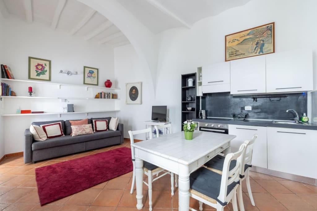 Colosseum Charming Apartment Roma Dış mekan fotoğraf