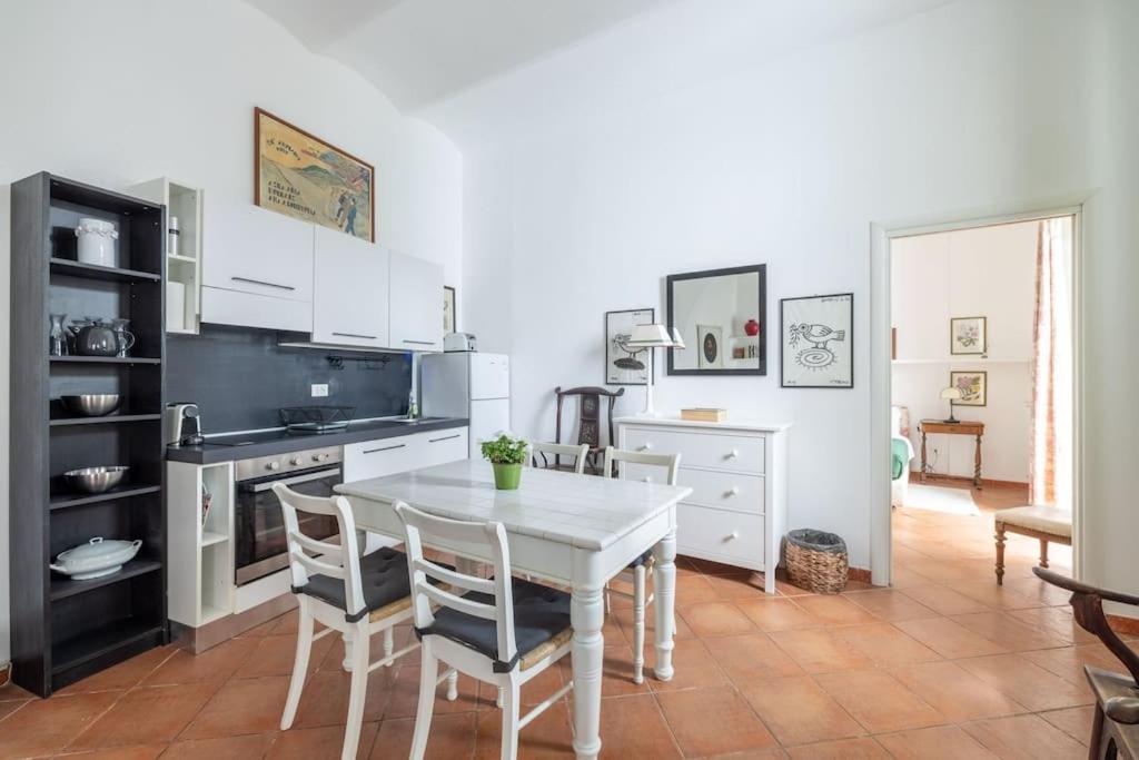 Colosseum Charming Apartment Roma Dış mekan fotoğraf