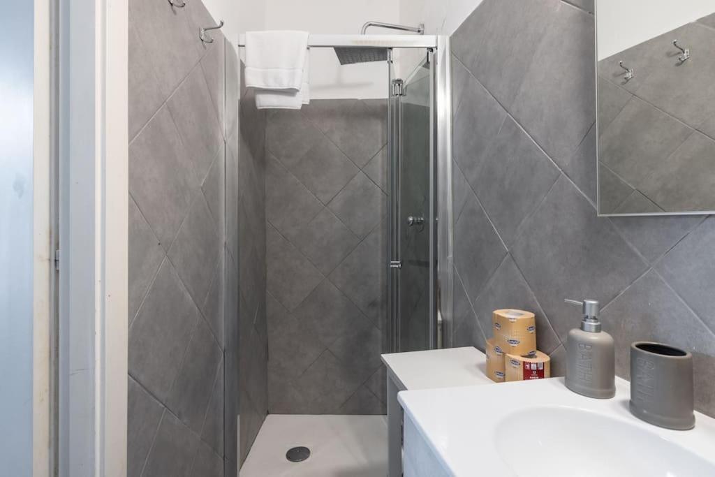 Colosseum Charming Apartment Roma Dış mekan fotoğraf
