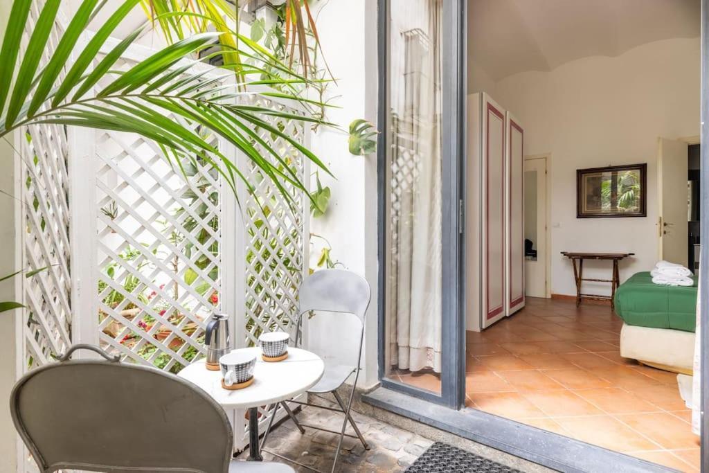 Colosseum Charming Apartment Roma Dış mekan fotoğraf